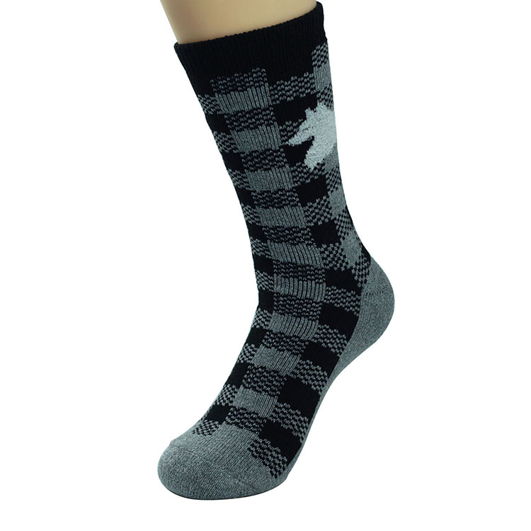 096socks:2020 Spring New Design Custom Sock Manufacturer Polyester Velvet Women Men Ankle Crew socks