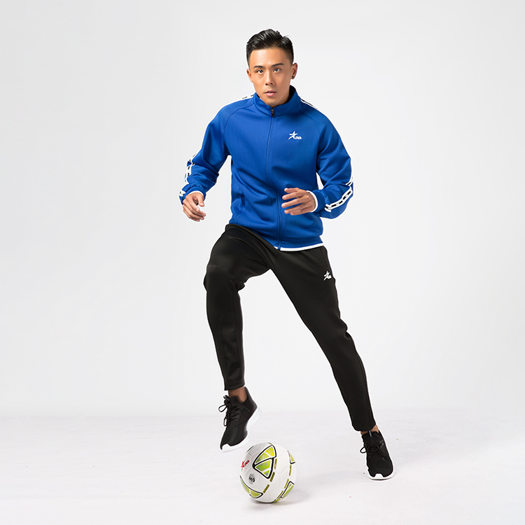 118clothes for men:100% Polyester Latest Design Soccer Tracksuit Men Cheap Soccer Jersey Set 